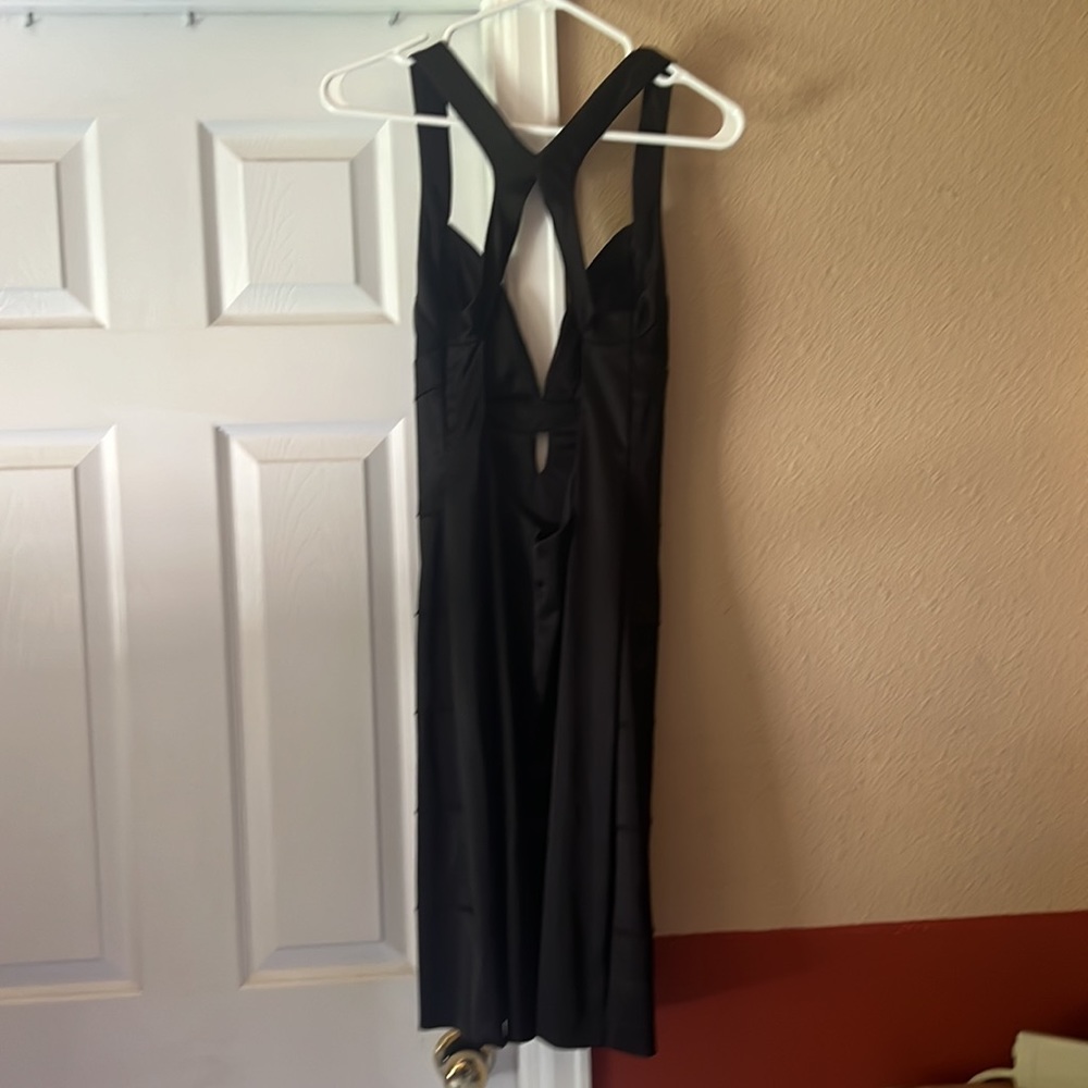 Dress - Picture 5 of 6